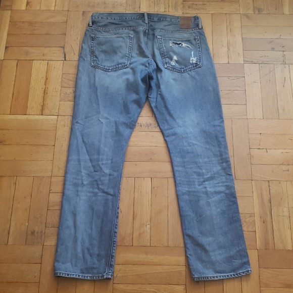 Men's Gap Distressed Jeans - Picture 3 of 4